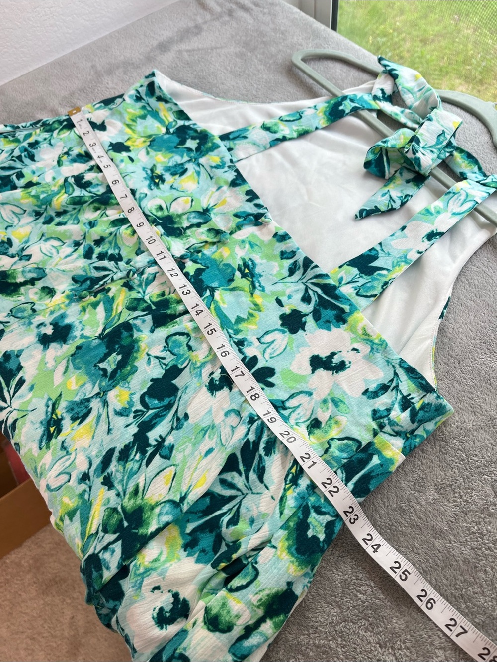 Torrid NWOT Tiered Maxi Dress High neckline sleeveless size 2X female blonde - Picture 10 of 13